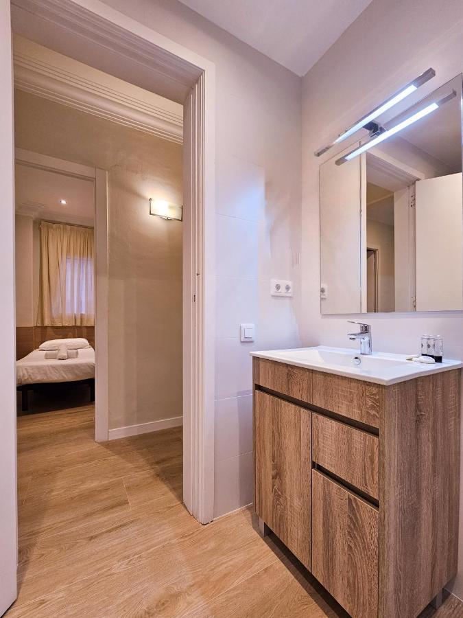 Classbedroom Park Gueell Apartment برشلونة المظهر الخارجي الصورة